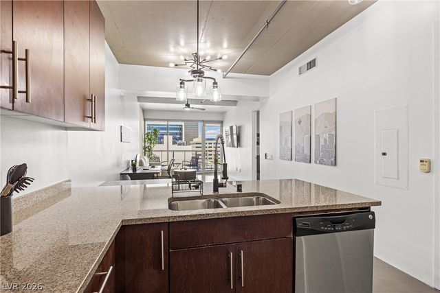 353 East Bonneville Avenue 707, Las Vegas, NV 89101