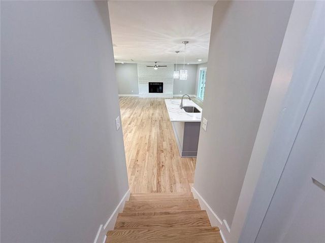 5545 Crestview Drive, Acworth, GA 30102