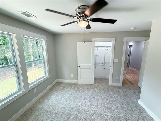 5545 Crestview Drive, Acworth, GA 30102
