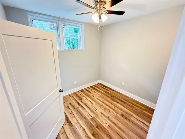 5545 Crestview Drive, Acworth, GA 30102