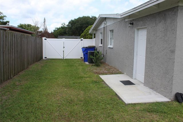 307 CALIFORNIA AVENUE, St Cloud, FL 34769