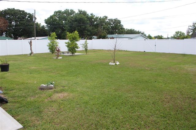307 CALIFORNIA AVENUE, St Cloud, FL 34769