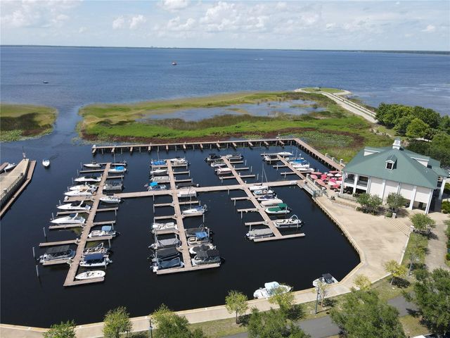 307 CALIFORNIA AVENUE, St Cloud, FL 34769
