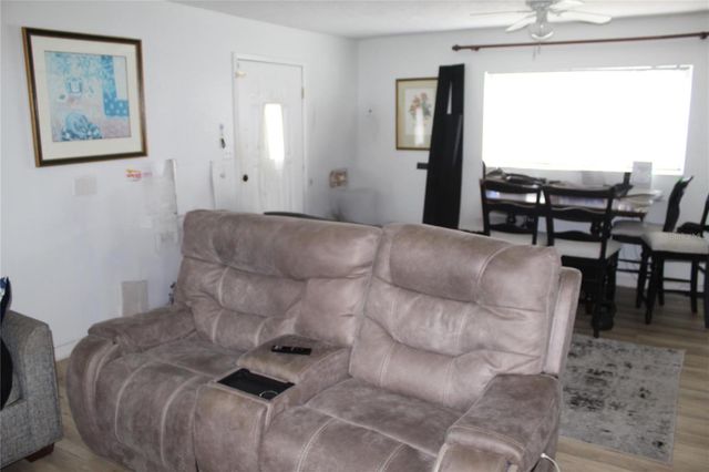 307 CALIFORNIA AVENUE, St Cloud, FL 34769