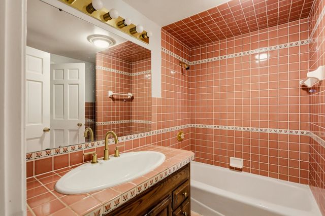3298 Foss Drive, Saginaw, MI 48603