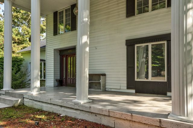 3298 Foss Drive, Saginaw, MI 48603