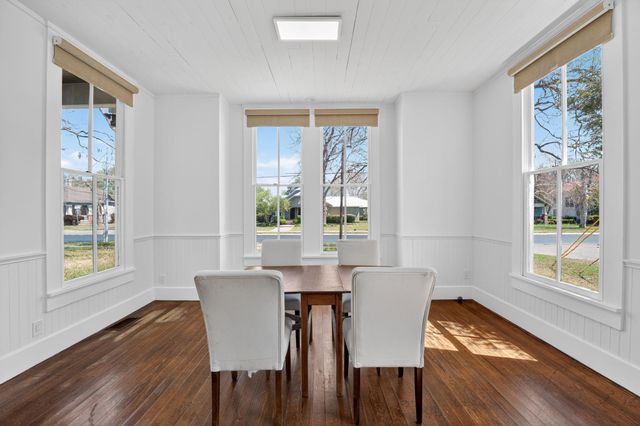 1402 Pecan ST, Bastrop, TX 78602