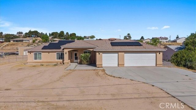 7860 Alston, Hesperia, CA 92345