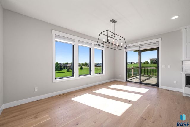 505 S Sassafras Cir Circle, Sioux Falls, SD 57110