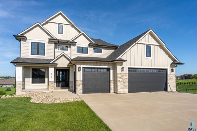 505 S Sassafras Cir Circle, Sioux Falls, SD 57110
