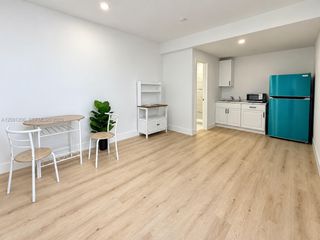 7637 Biltmore Boulevard 1, Miramar, FL 33023