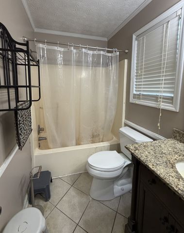 1010 Tyree Ct N, White House, TN 37188