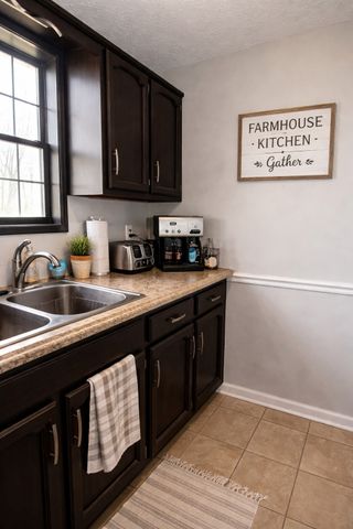 1010 Tyree Ct N, White House, TN 37188