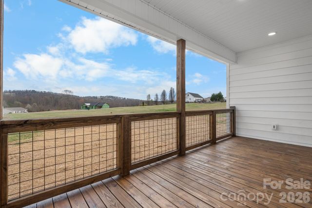 1284 Jay Burke Road, Taylorsville, NC 28681