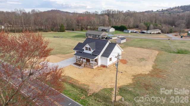1284 Jay Burke Road, Taylorsville, NC 28681