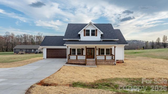 1284 Jay Burke Road, Taylorsville, NC 28681