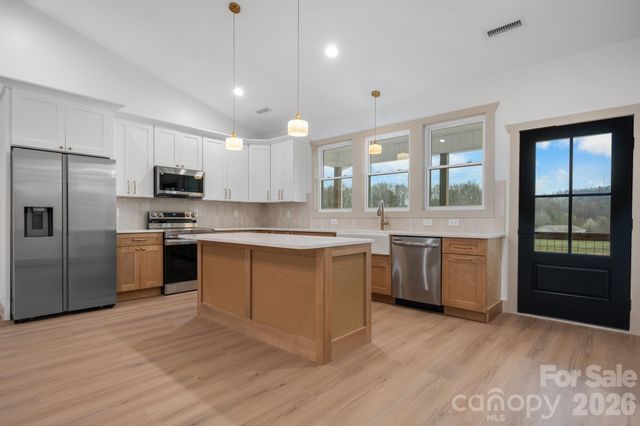 1284 Jay Burke Road, Taylorsville, NC 28681