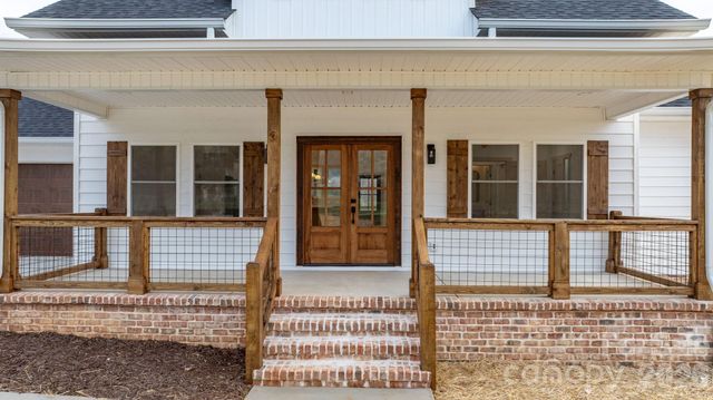 1284 Jay Burke Road, Taylorsville, NC 28681