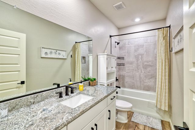 11508 W CUMBERLAND Drive, Youngtown, AZ 85363