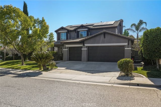 28853 Galaxy Way, Menifee, CA 92586