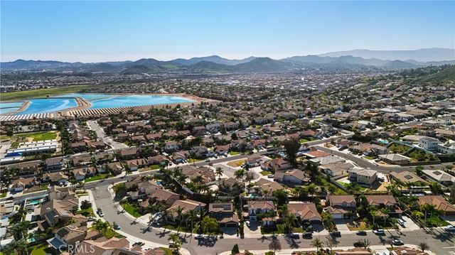 28853 Galaxy Way, Menifee, CA 92586