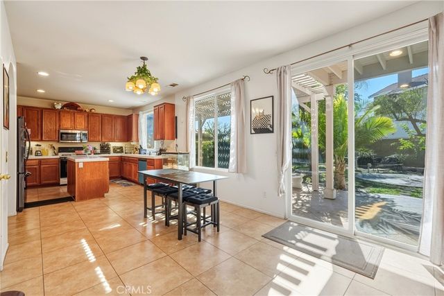 28853 Galaxy Way, Menifee, CA 92586