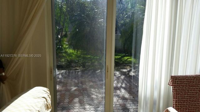 10136 NW 43rd Ter 10136, Doral, FL 33178