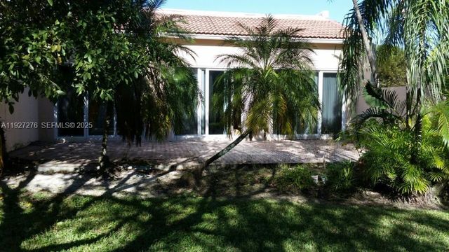 10136 NW 43rd Ter 10136, Doral, FL 33178