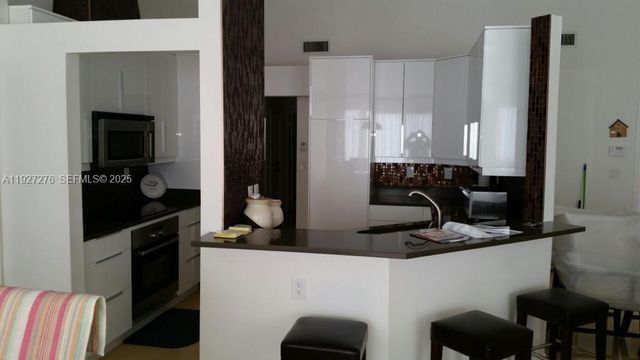 10136 NW 43rd Ter 10136, Doral, FL 33178