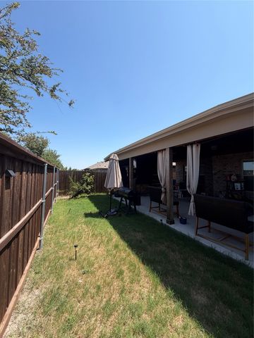 2005 Ocelot Street, Crandall, TX 75114