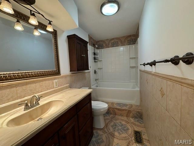 1923 Kingsford Drive, Florissant, MO 63031