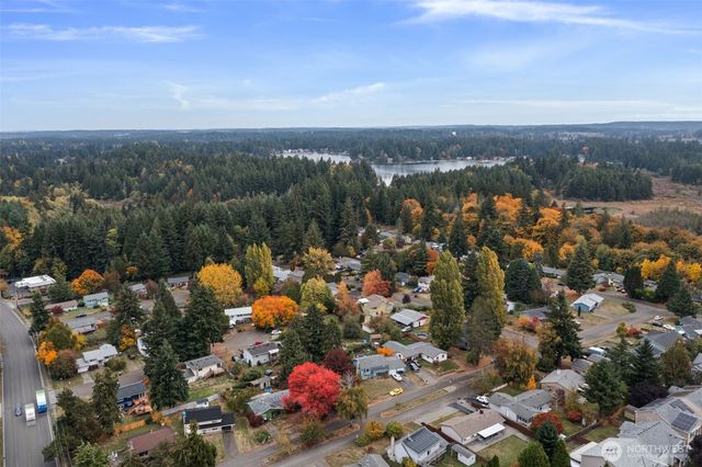 5705 38th Court SE, Lacey, WA 98503