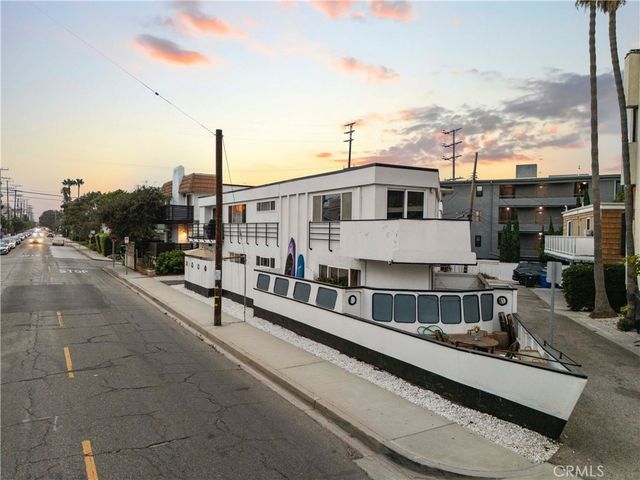 3906 Pacific Avenue, Marina Del Rey, CA 90292