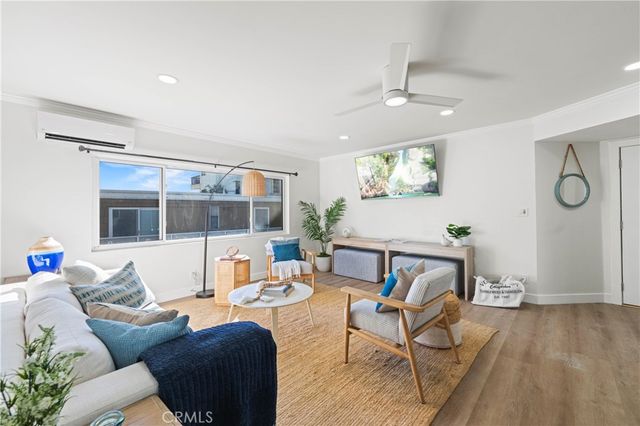 3906 Pacific Avenue, Marina Del Rey, CA 90292