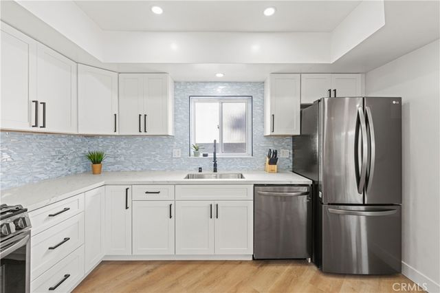 3906 Pacific Avenue, Marina Del Rey, CA 90292