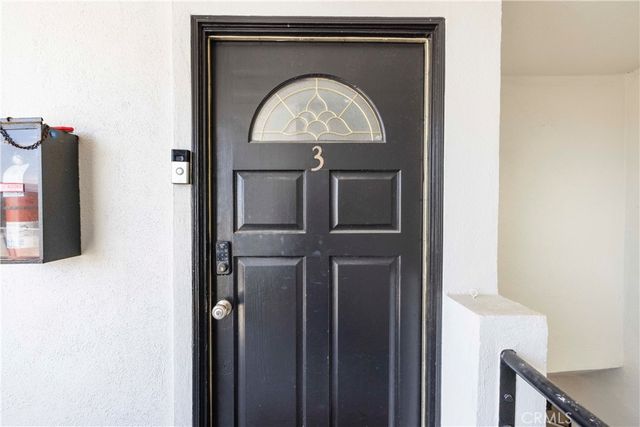 3906 Pacific Avenue, Marina Del Rey, CA 90292