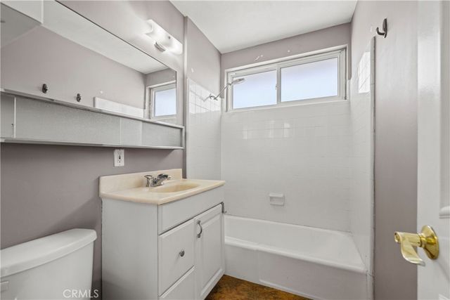 3906 Pacific Avenue, Marina Del Rey, CA 90292