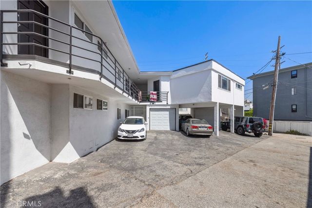 3906 Pacific Avenue, Marina Del Rey, CA 90292