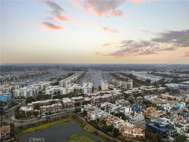 3906 Pacific Avenue, Marina Del Rey, CA 90292
