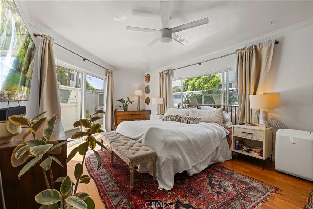 Image 19 of property listing at 3906 Pacific Avenue, Marina Del Rey, CA 90292