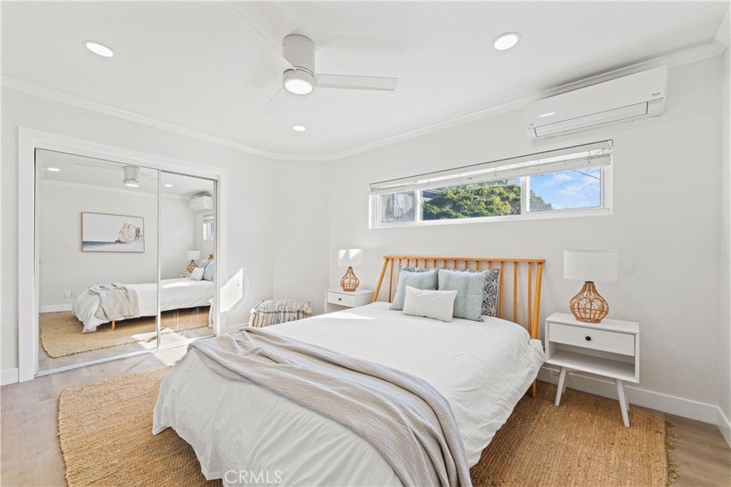 Image 40 of property listing at 3906 Pacific Avenue, Marina Del Rey, CA 90292