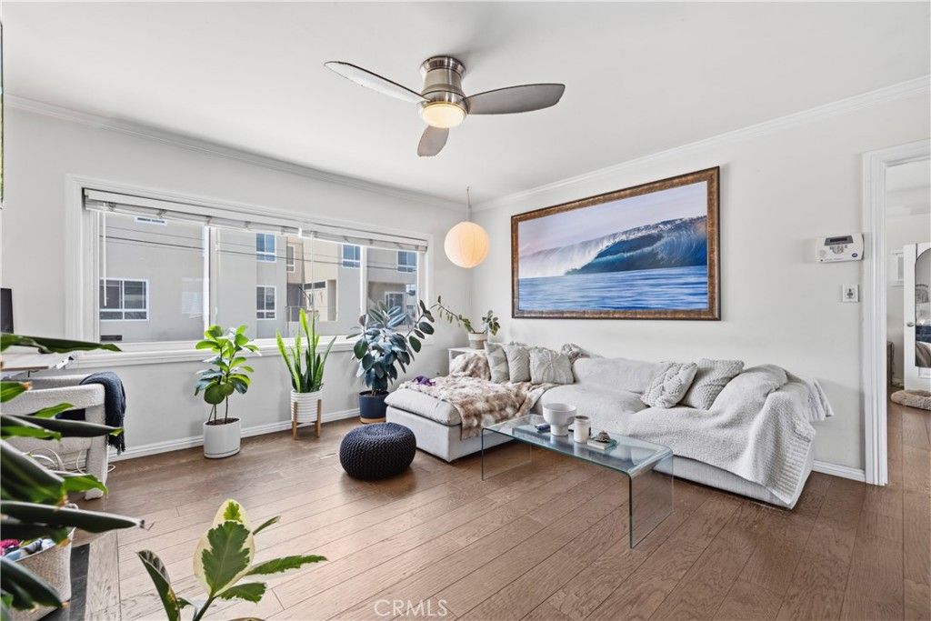 Image 47 of property listing at 3906 Pacific Avenue, Marina Del Rey, CA 90292