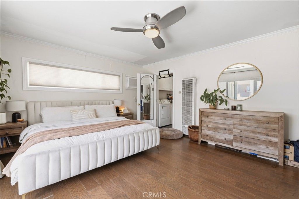Image 55 of property listing at 3906 Pacific Avenue, Marina Del Rey, CA 90292