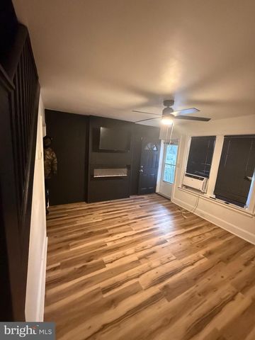 2230 LAMOTTE ST, Wilmington, DE 19802