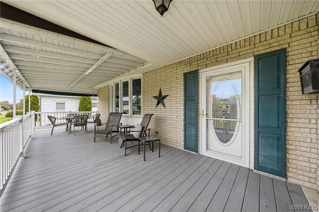 204 North Seine Drive, Cheektowaga, NY 14227