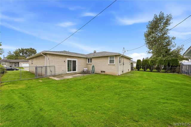 204 North Seine Drive, Cheektowaga, NY 14227
