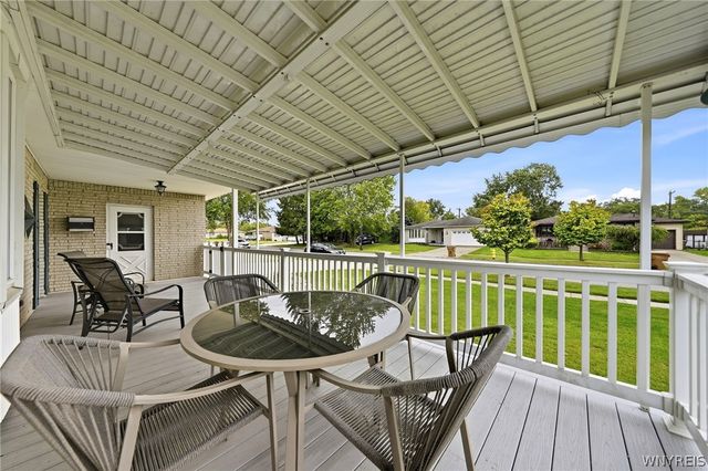 204 North Seine Drive, Cheektowaga, NY 14227