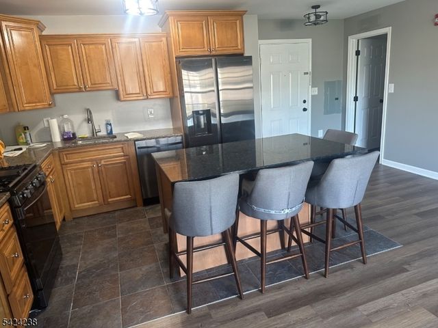 594 Jefferson Ave 203, Elizabeth City, NJ 07201