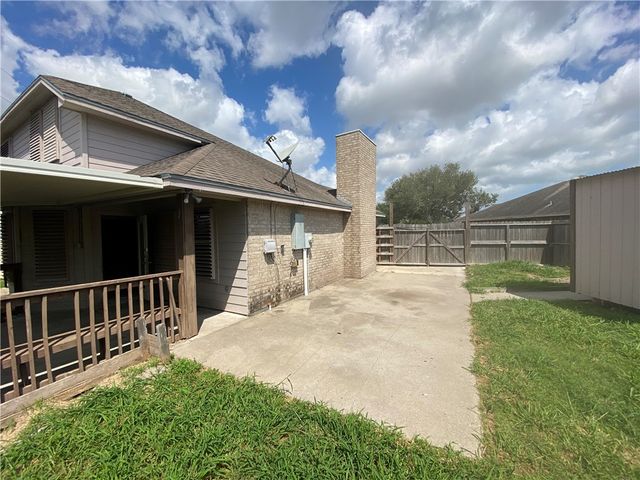 2422 Songbird, Corpus Christi, TX 78414