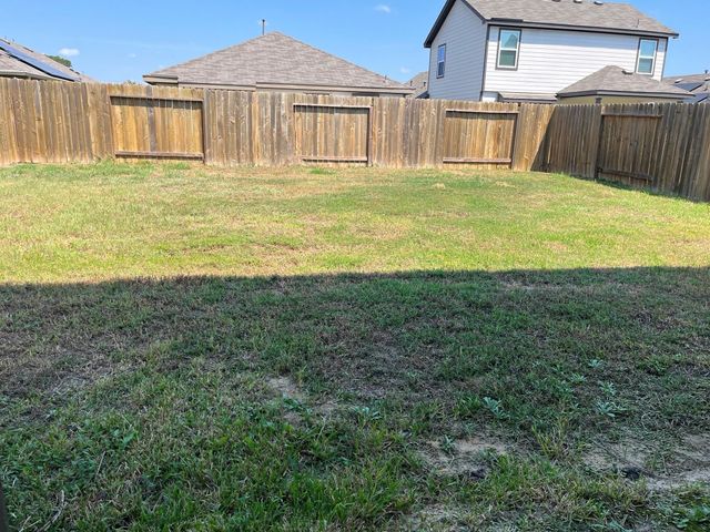 217 Laura Leigh Lane, Angleton, TX 77515